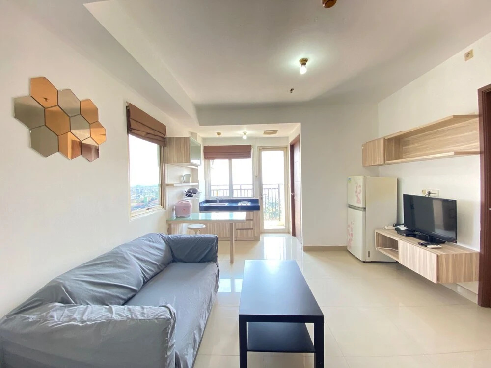 Bright & Stylish 2BR Hook Apartment At Sudirman Suites Bandung