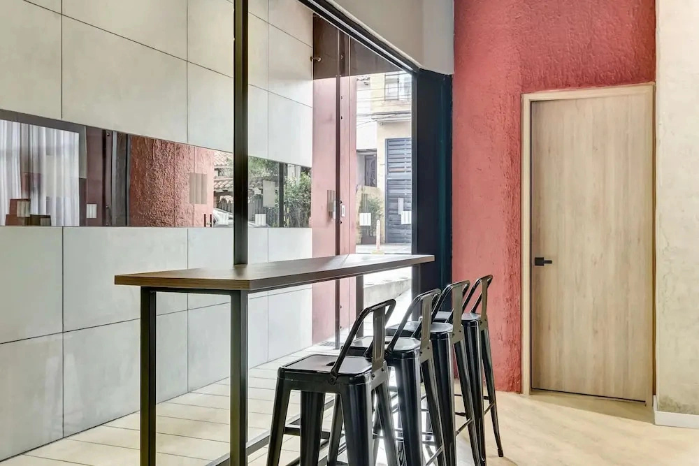 w Inviting Loft w Balcony in Usaquen