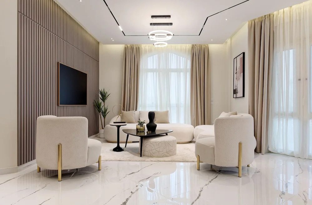 VESTA - Heliopolis Residence