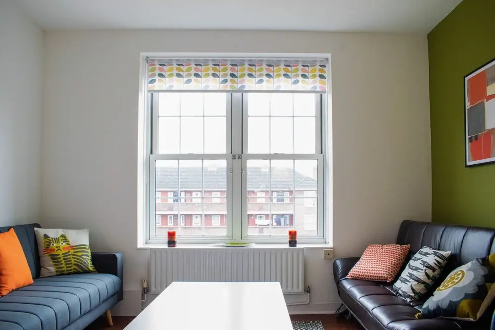 Stylishly Decorated 3 Bedroom Flat With River Views