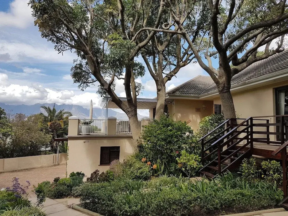 SomerZicht Guest House