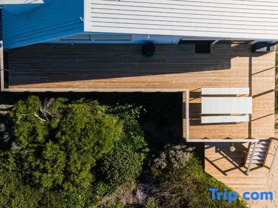 Nine Mile Beach House
