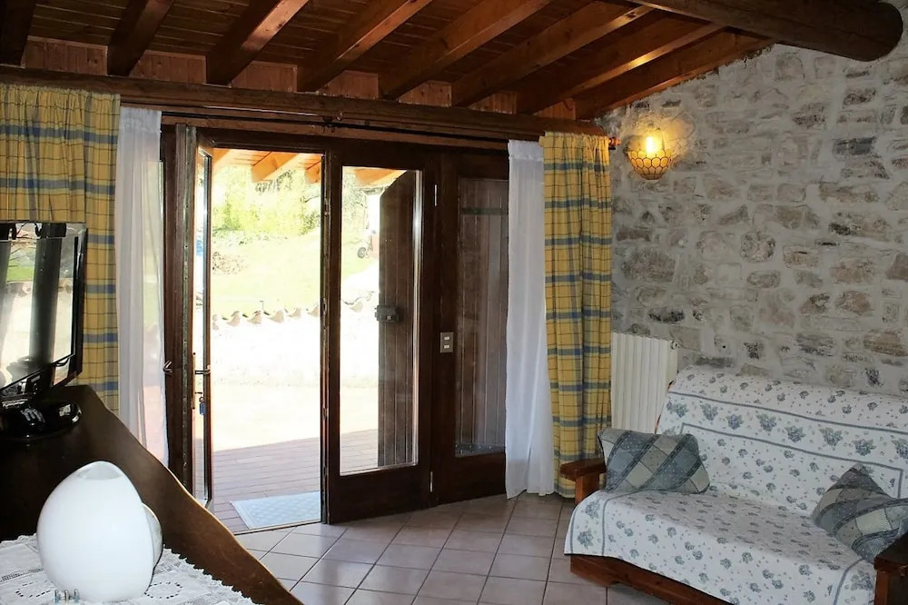 Rustico Pietre Antiche 3