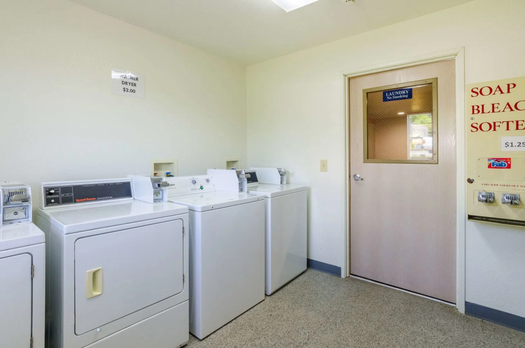 Motel 6-Bristol, VA