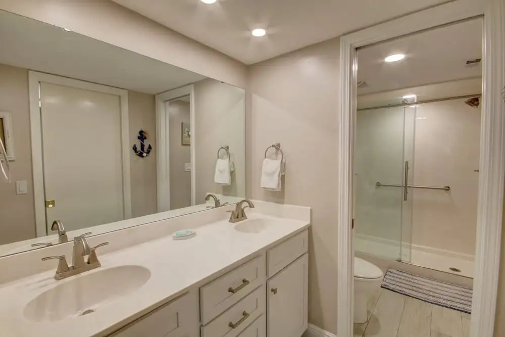326 El Matador 2 Bedroom Condo by RedAwning