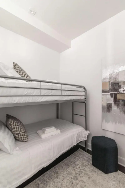 Parc Avenue Residence Mile End