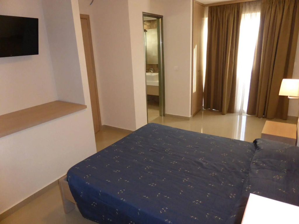 AGRELLI Hotel & Suites