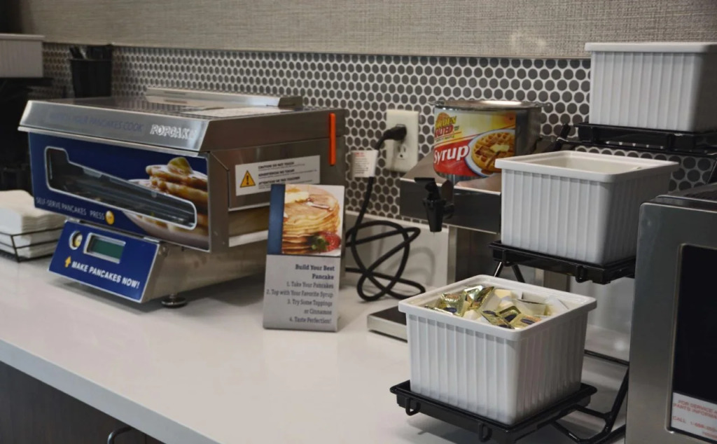 Best Western Plus Gateway Inn & Suites - Aurora
