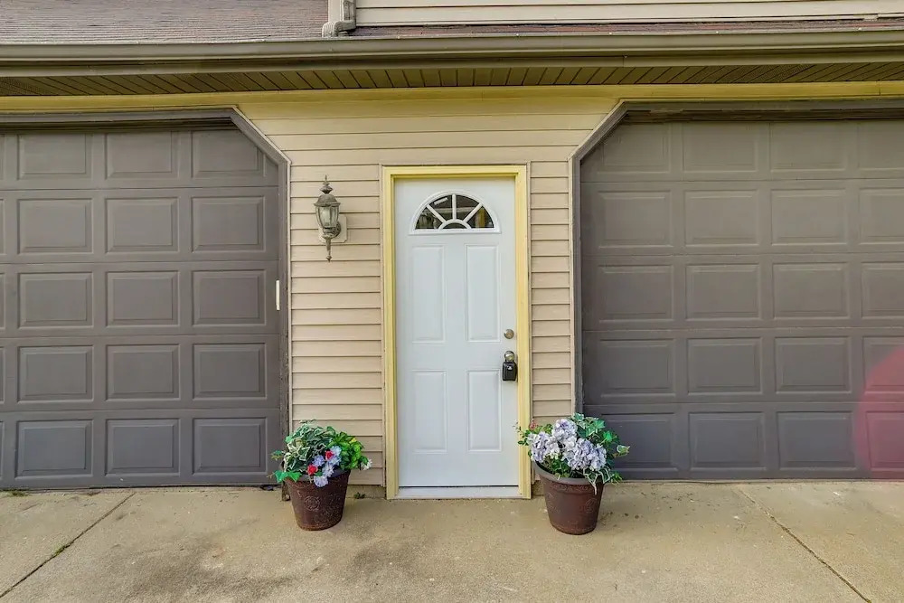 South Bend Area Vacation Rental 8 Mi to Notre Dame