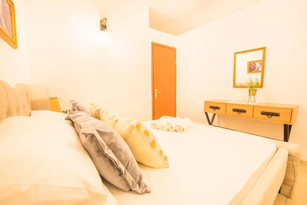 Premium suites on Beach Ben Yehuda 43