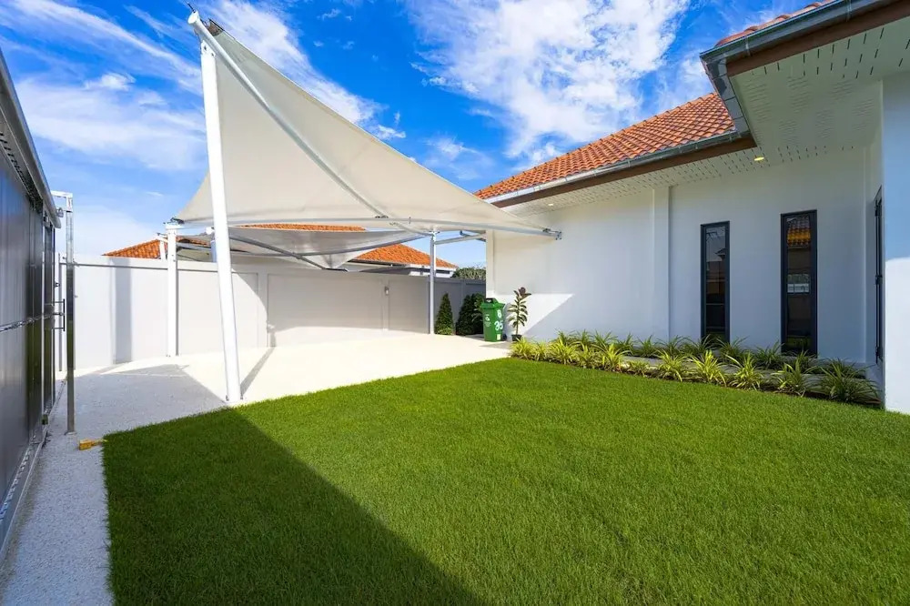 New Modern 3 Bedroom Villa - MB35