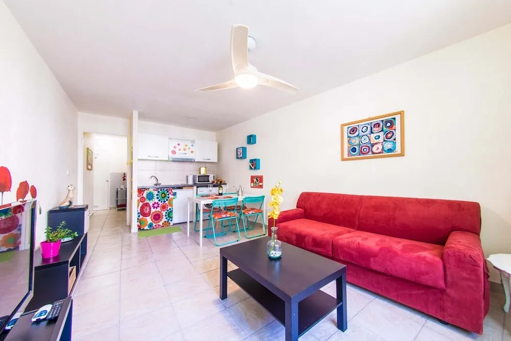 Blue Lagon Five Stars Holiday House