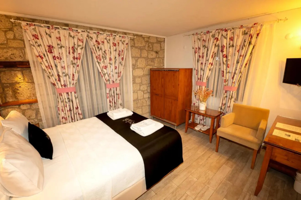 Alacatı Leylak Hotel