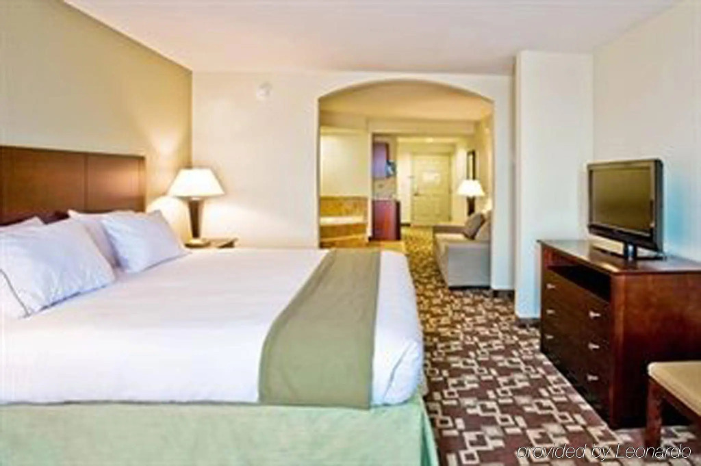 Holiday Inn Express Hotel & Suites Port St. Lucie West by IHG