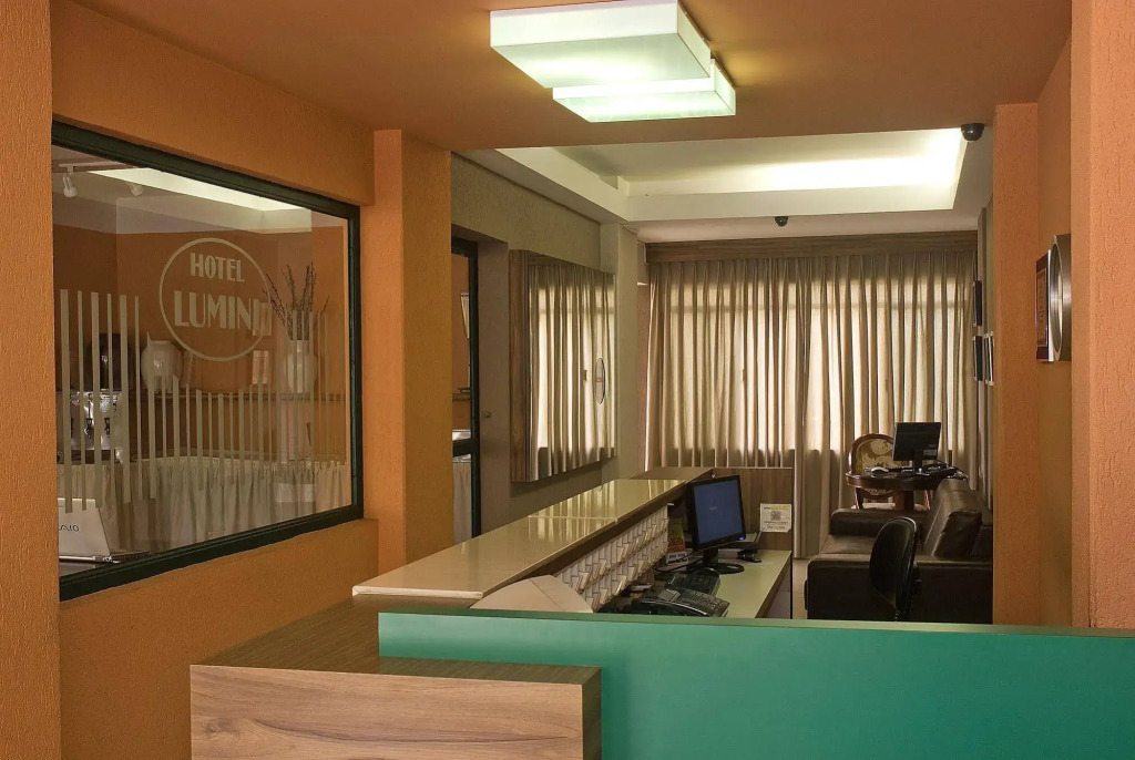 Hotel Lumini