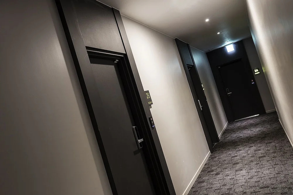 Yellow 8 Hotel