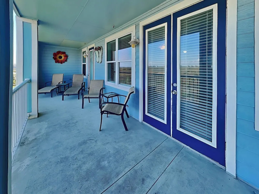 Pointe West 202 - The Hermit Hideaway