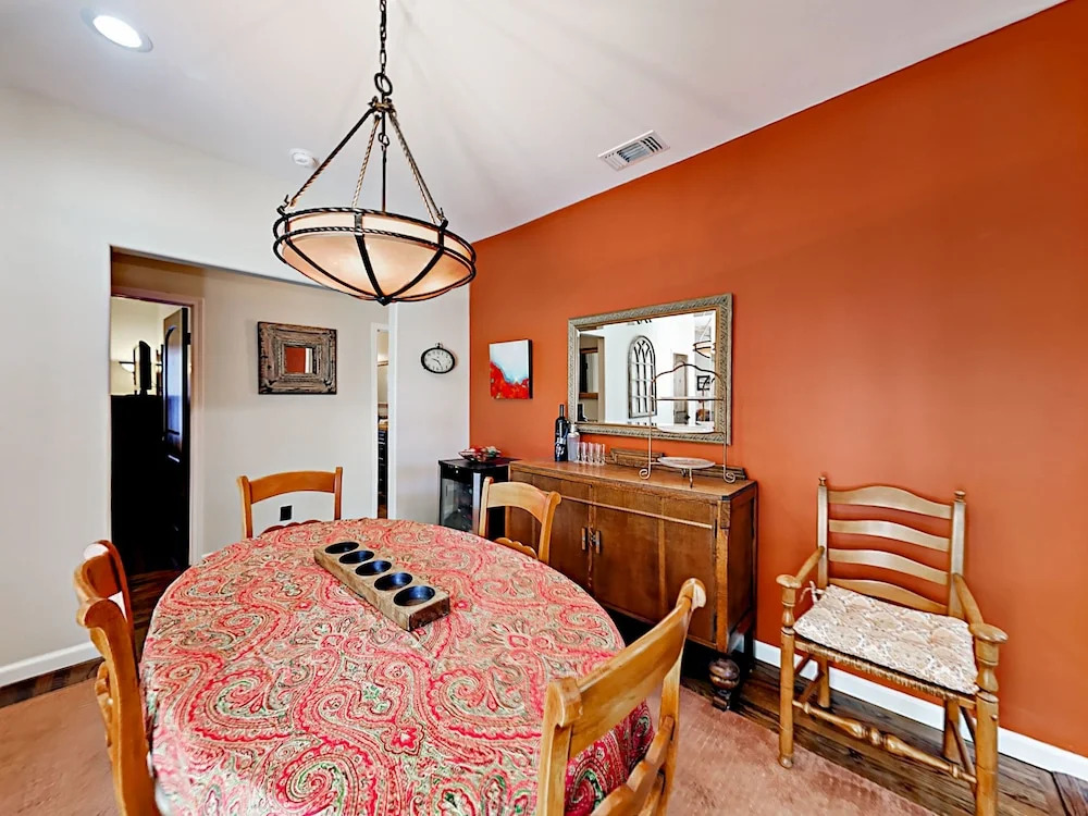 434 Vine Street House 3 Bedrooms 2 Bathrooms Home