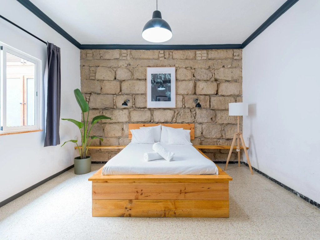 Cathedral Apartment