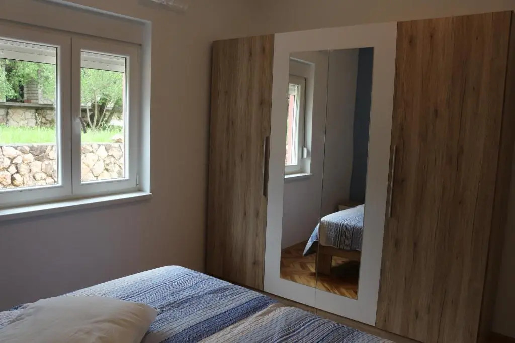 Apartments Marija - Maslenica - first line to the sea