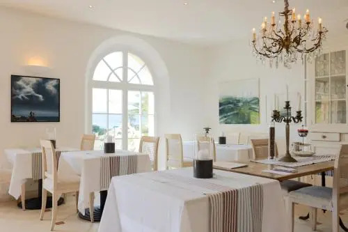 Hôtel Villa Les Rosiers