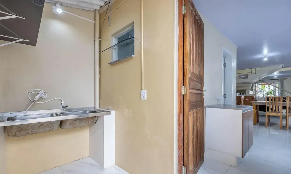 Casa 2Q c\/ churrasq. próx da praia JCA0001