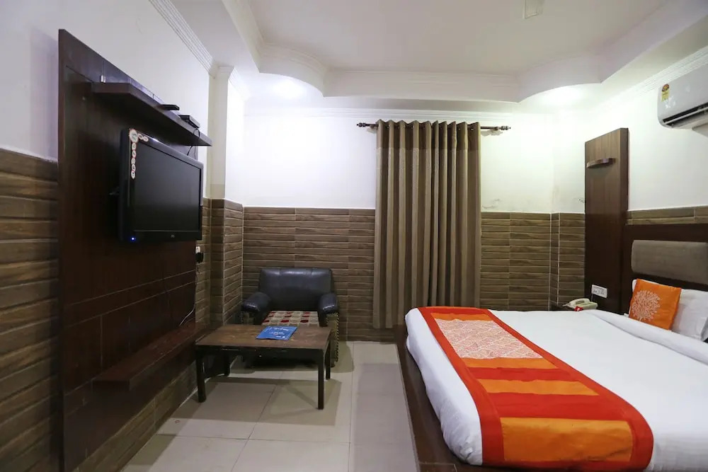 OYO 6188 Hotel Rossette