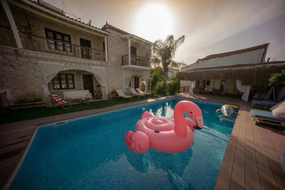 Nobela Hotel