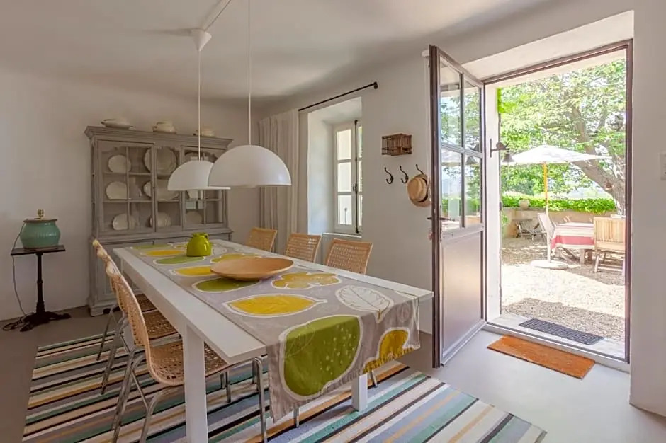 Les Beaumettes, villa provençale à deux pas de Gordes