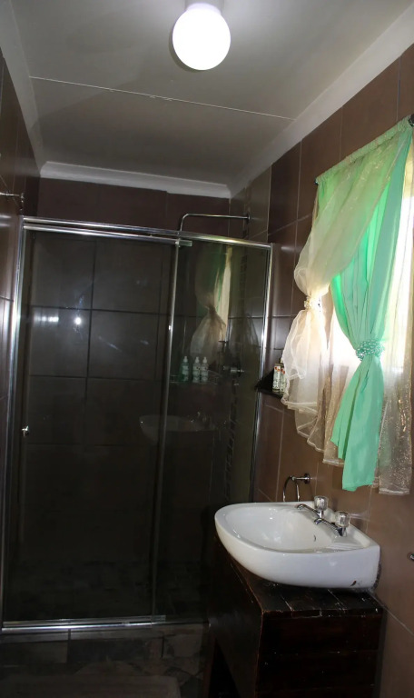 Ukarimu Guest House