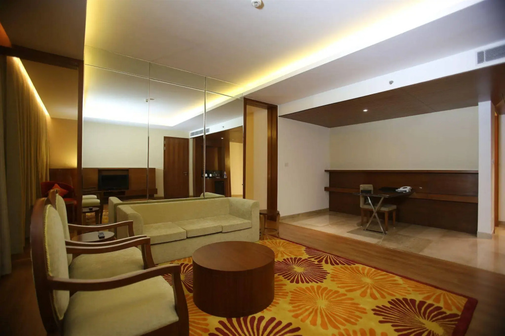 Country Inn & Suites by Carlson, Meerut