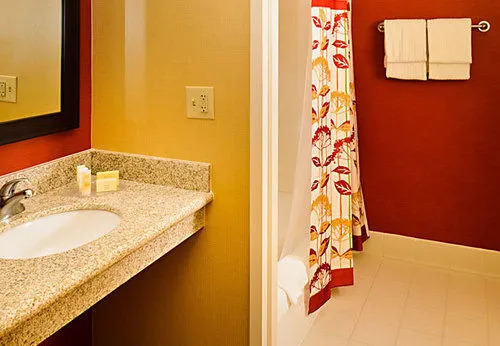 Courtyard by Marriott Frederick