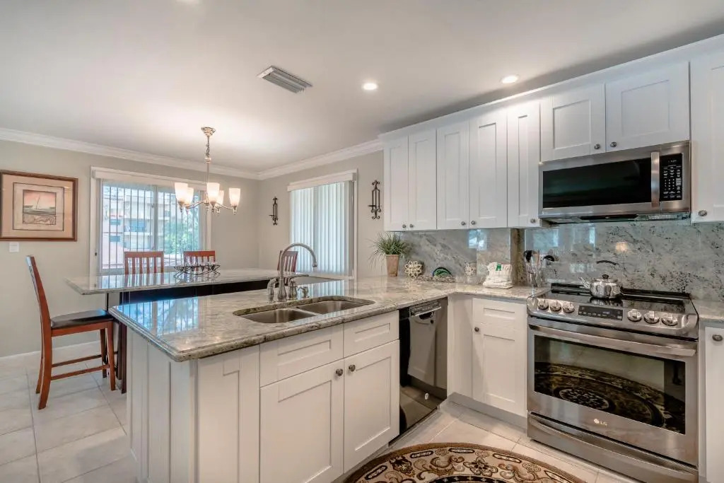 Shore Haven Unit 5A, 2 Bedroom, WIFI, Gulf View, Sleeps 4