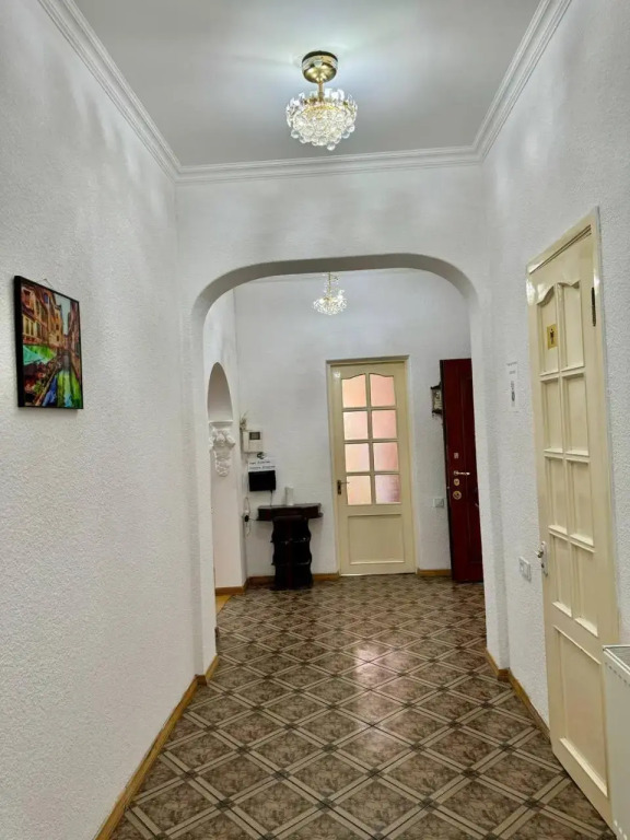 Emma Hostel