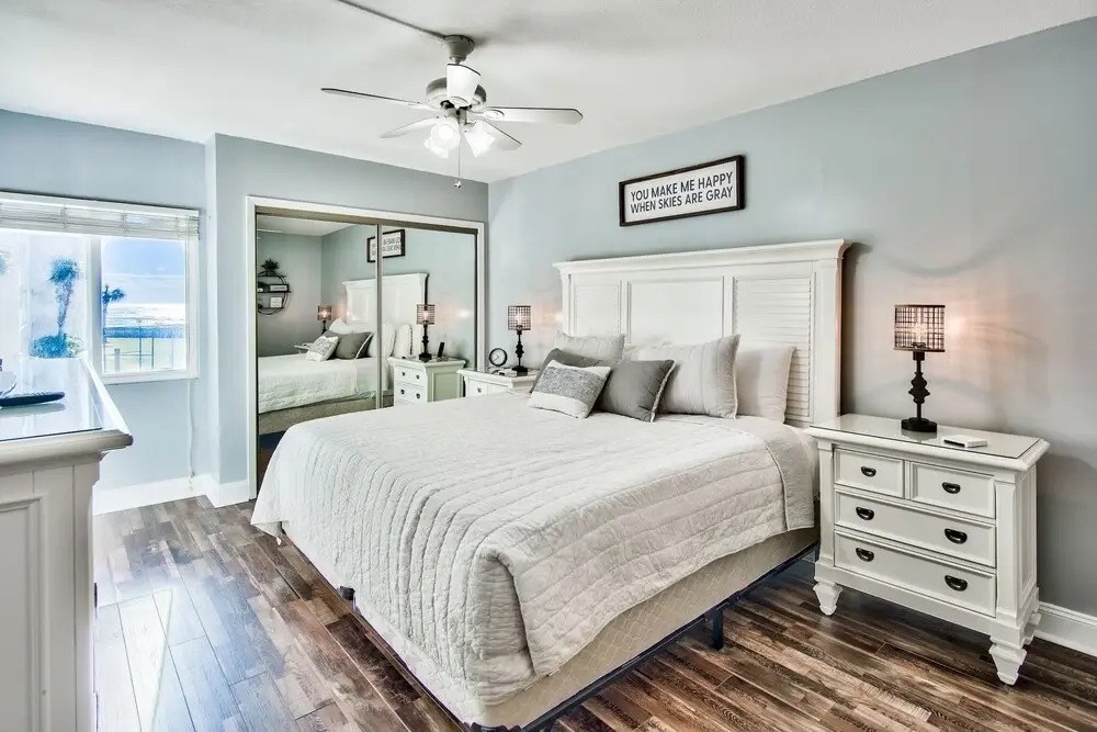 Gulf Shore Condo #211 - 2 Br condo by RedAwning