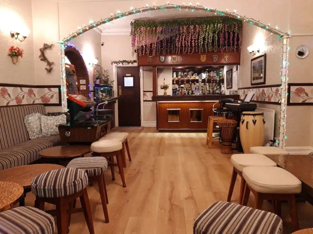 Albion Hotel