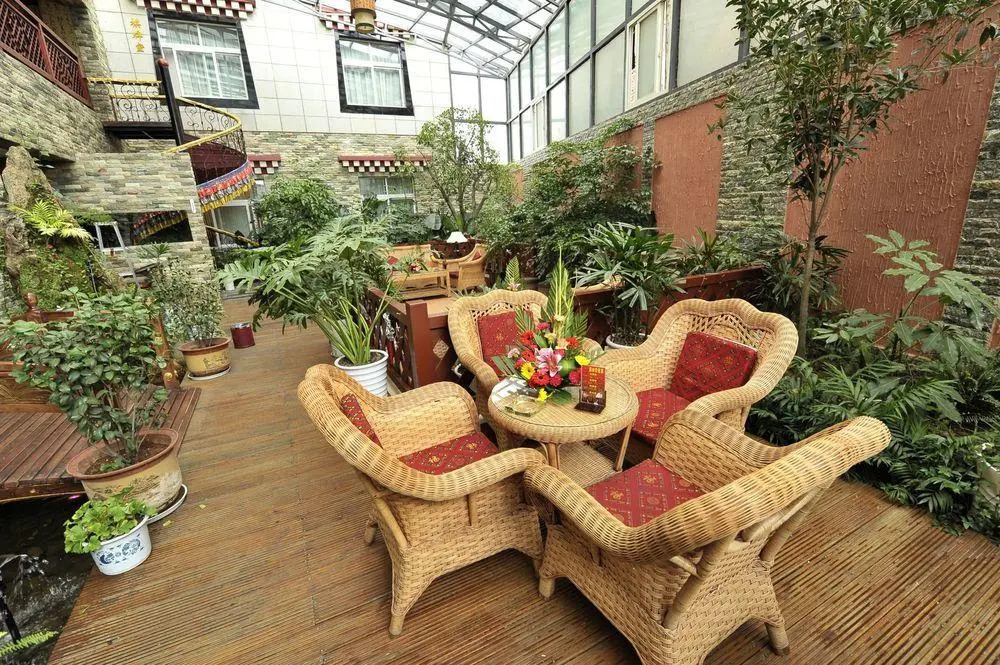 Shangri-La Original Density Hotel