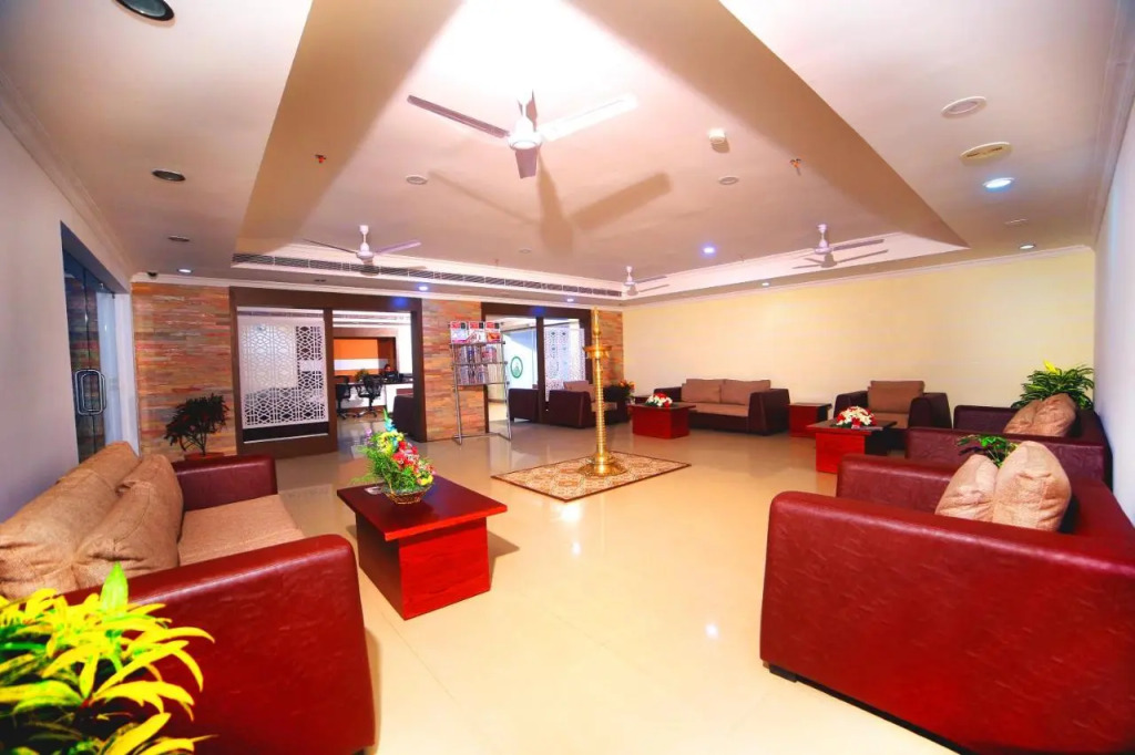 Contour Backwaters Hotel Resort & Convention Centre