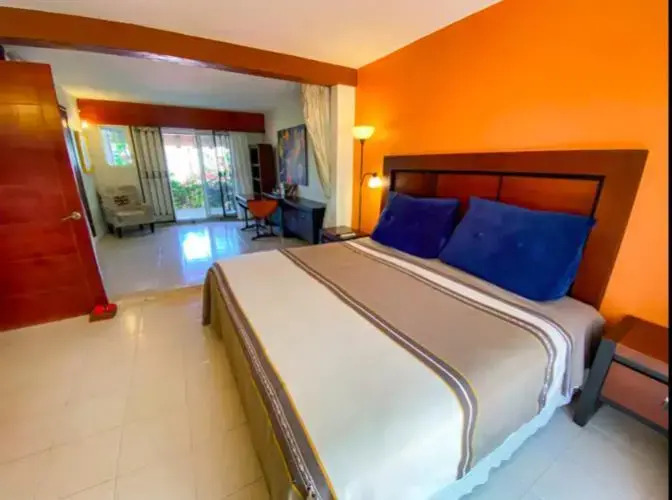 Casa Centrica 5bed/5bath AC/GYM 5 min 5ta av y Playa