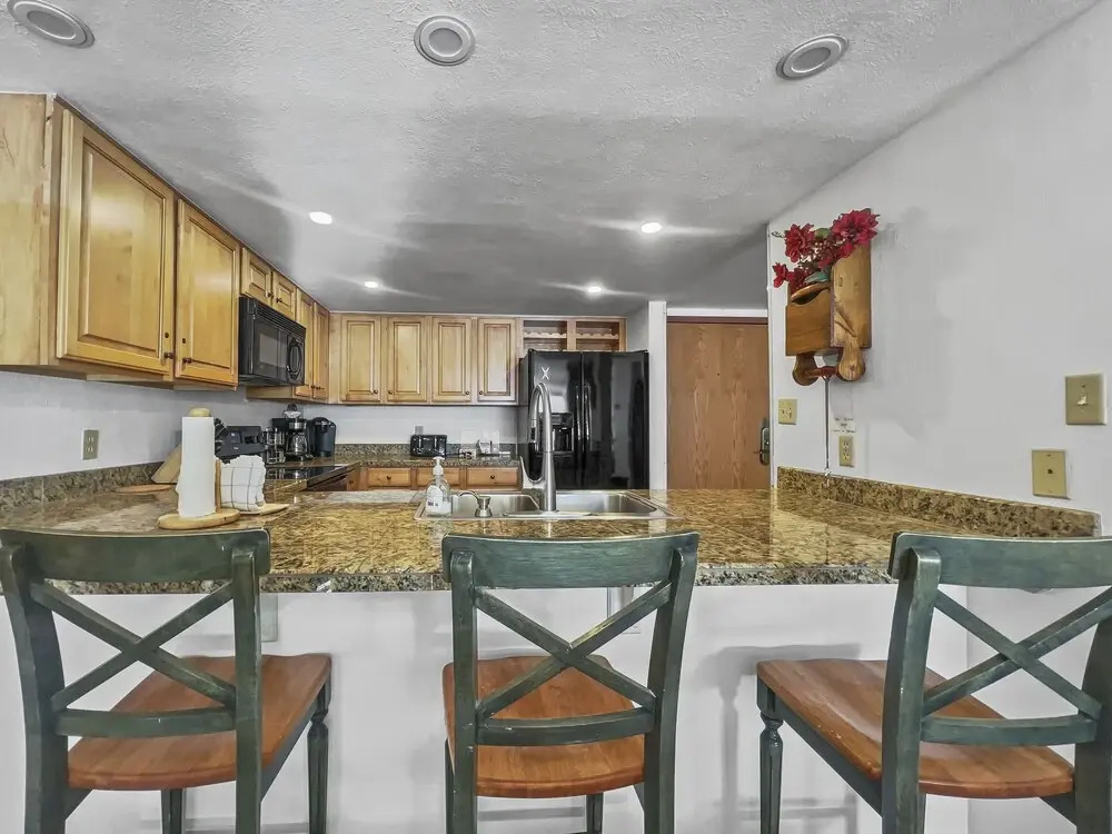 Sl299 Spruce Lodge 2br 2ba 2 Bedroom Condo by RedAwning