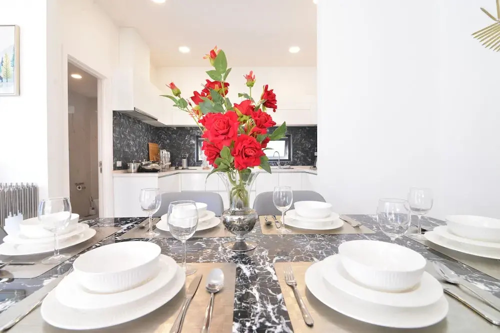 Villa with Shared Pool in Central Pattaya - Palmc16