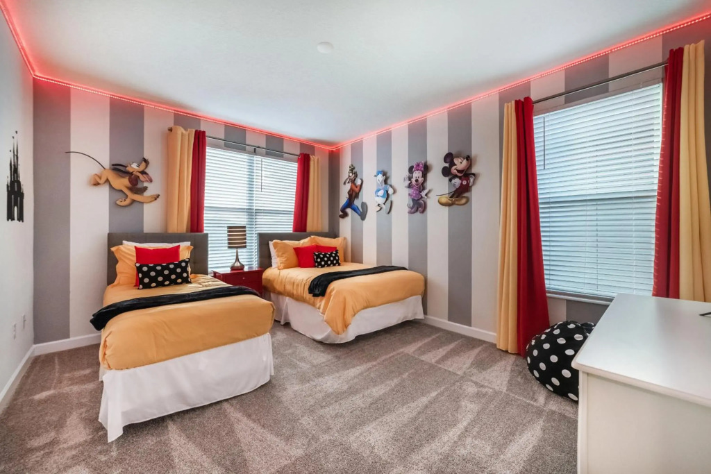 Villa wPrivate Pool &Themed Rooms, near Disney