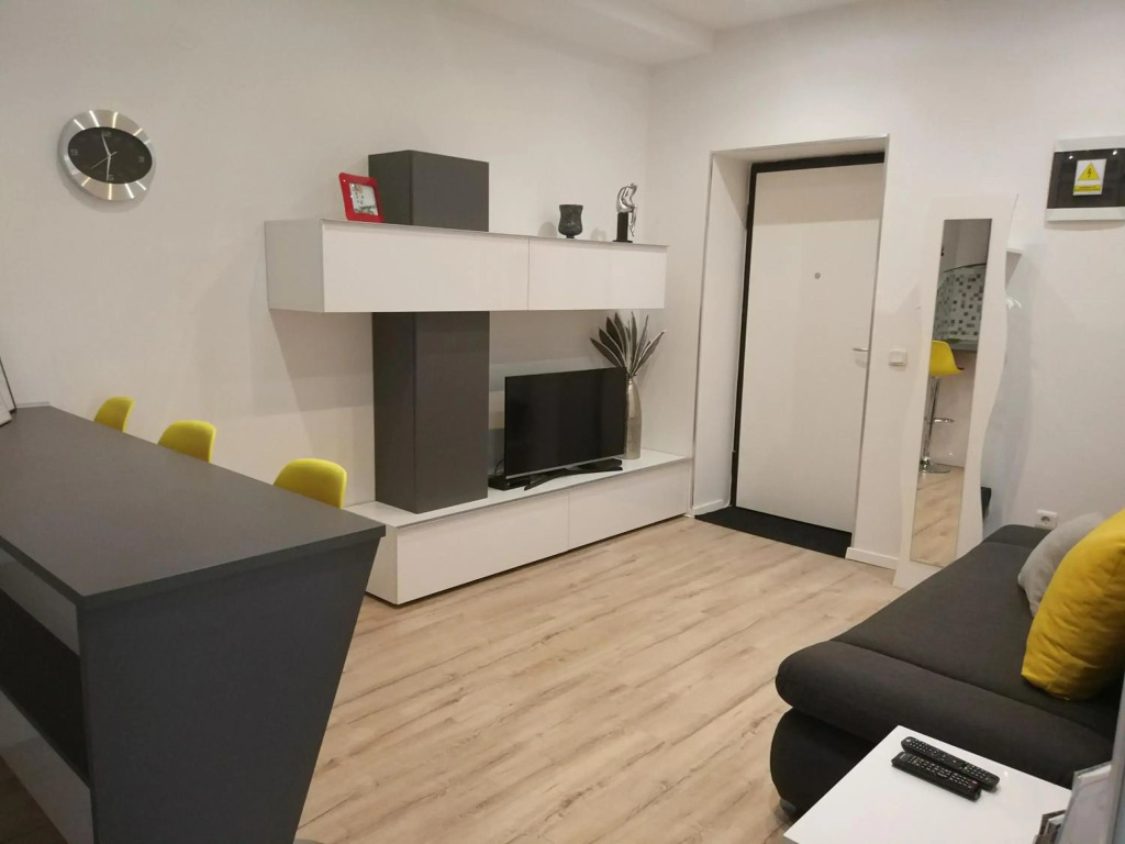 Studio apartment Arija