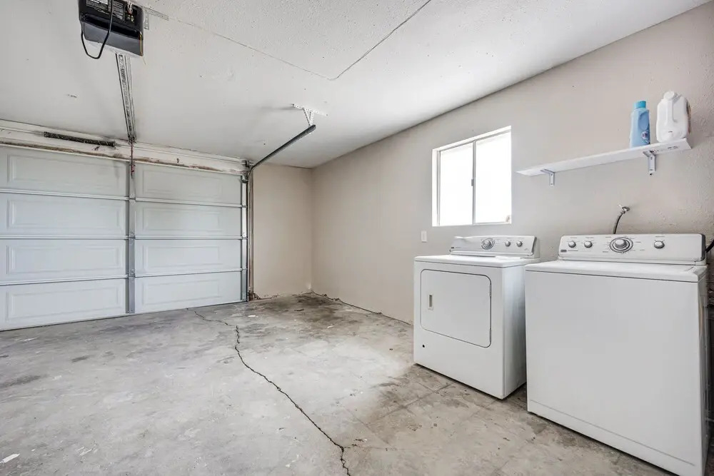 Convenient Joshua Tree Apartment Walk to Town