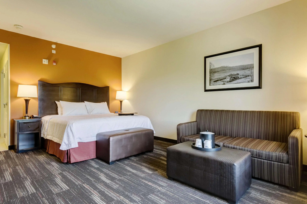 Hampton Inn Poplar Bluff