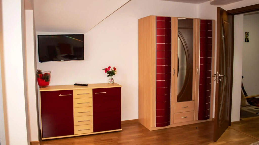 Mary Apartment