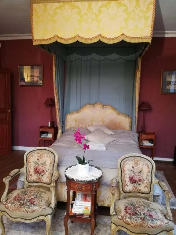 Chateau de la Bucaille - Entier