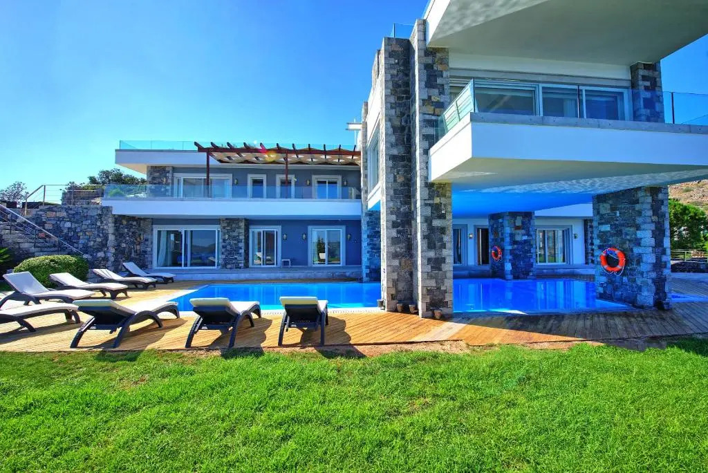 Villa Marina by PosarelliVillas