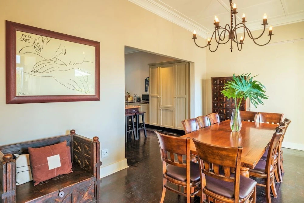 Uber Chic Heritage House