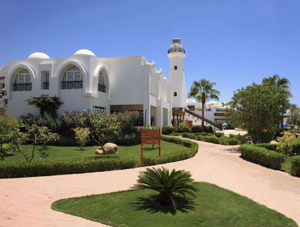 Melia Sinai
